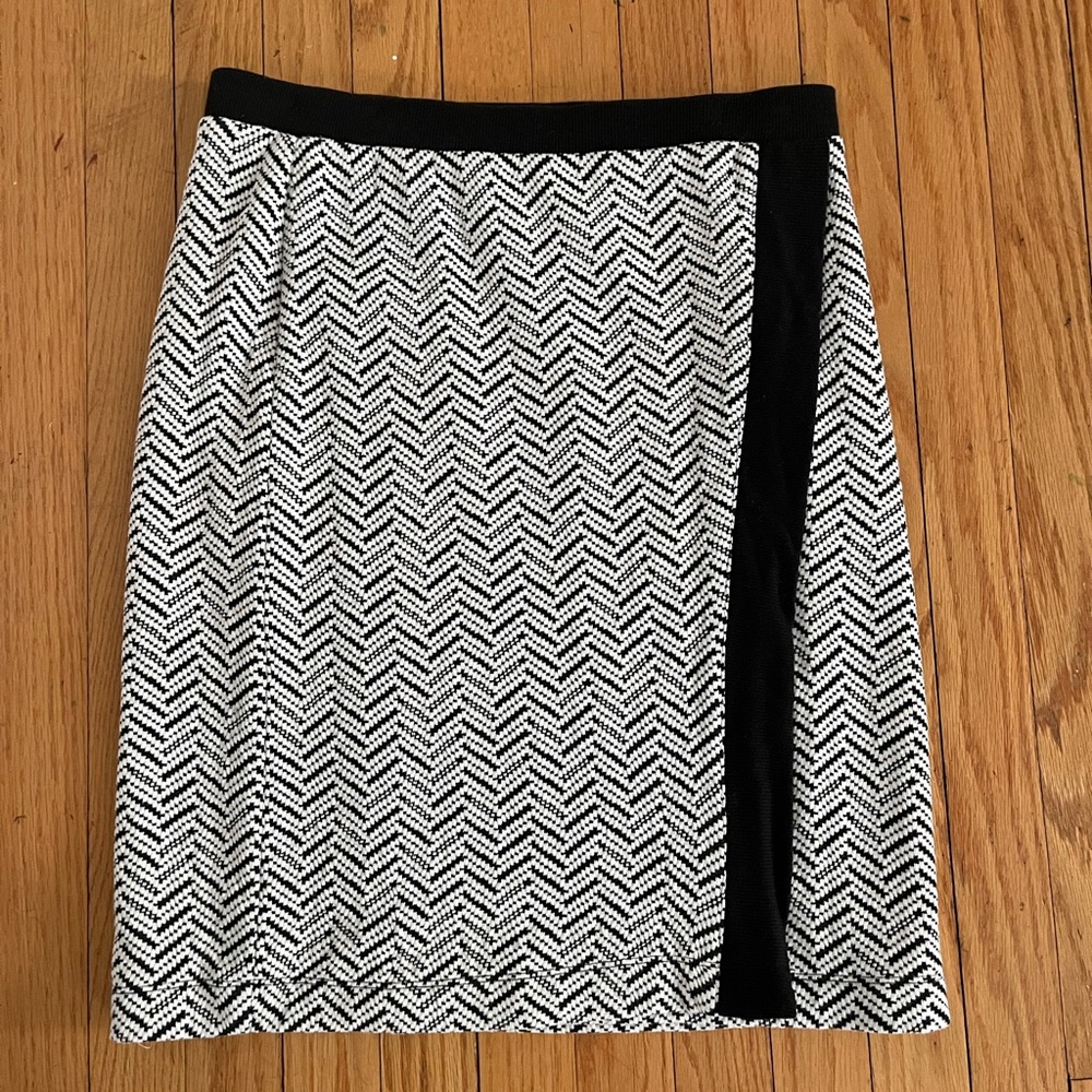 Black and White Chevron Skirt